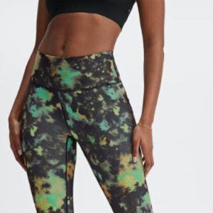 Fabletics Define High-Waisted 7/8 Legging Tie Dye Trip